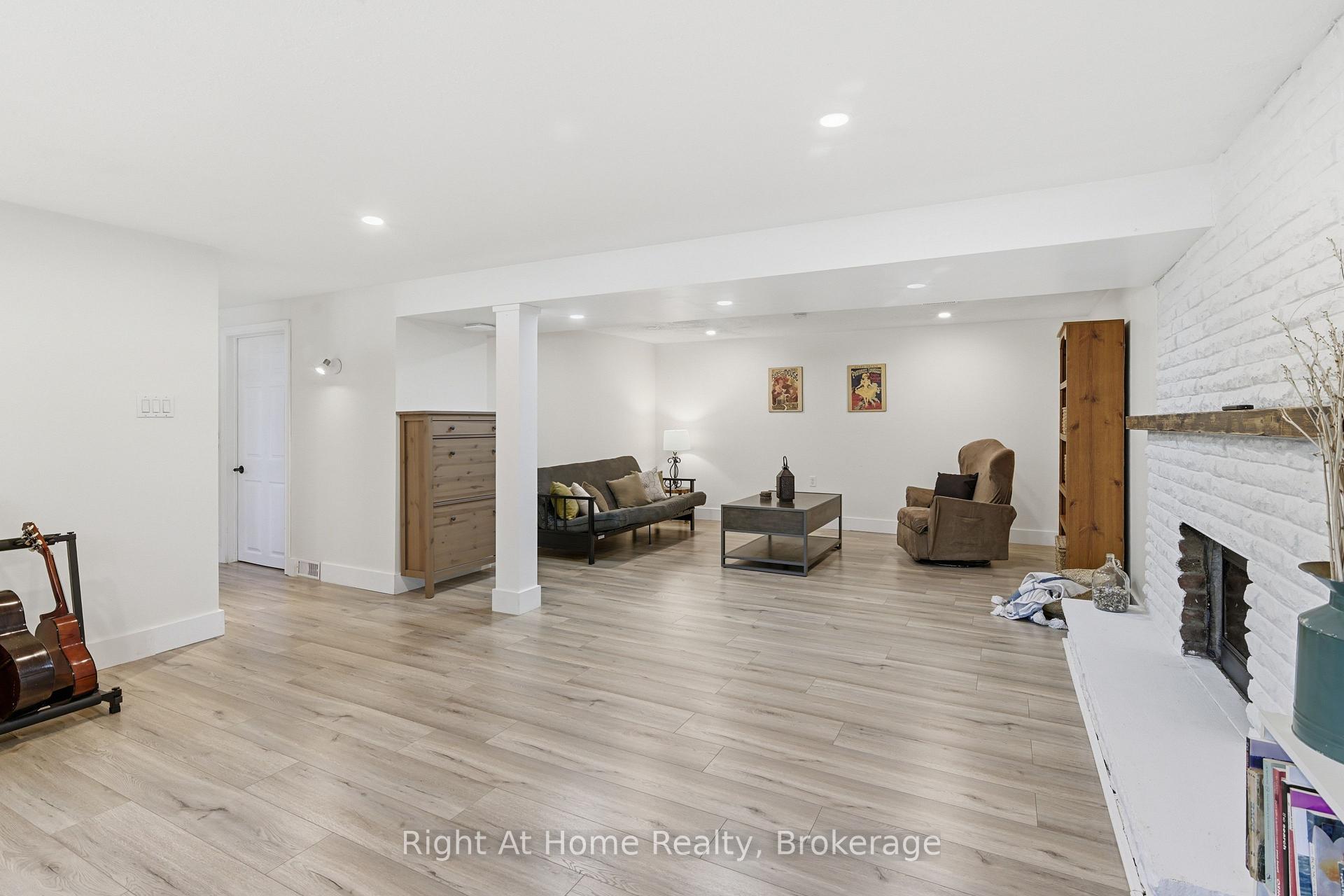 Photo 28 of 21 Nonquon Drive, Kawartha Lakes, Mariposa — HOMEH