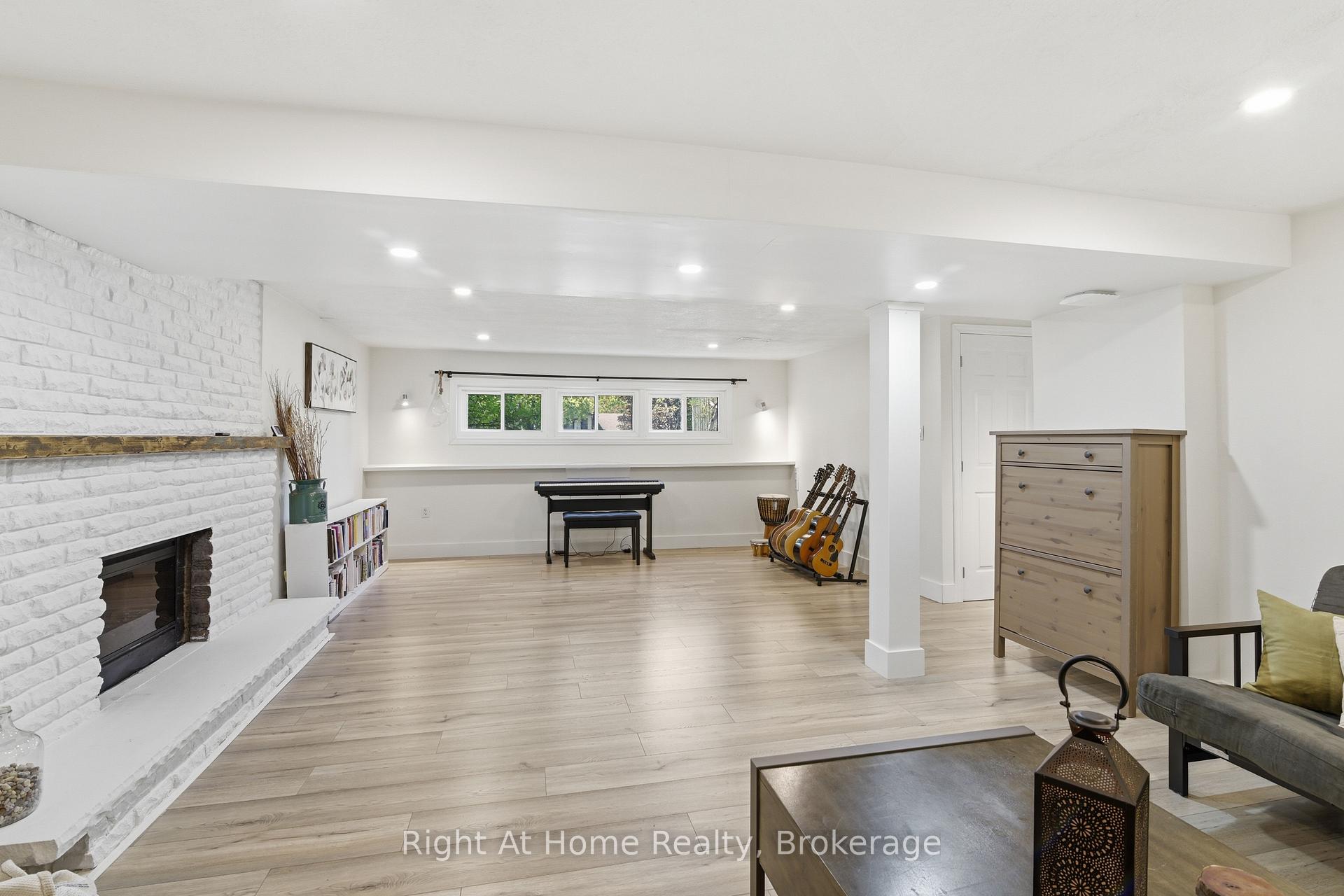 Photo 29 of 21 Nonquon Drive, Kawartha Lakes, Mariposa — HOMEH