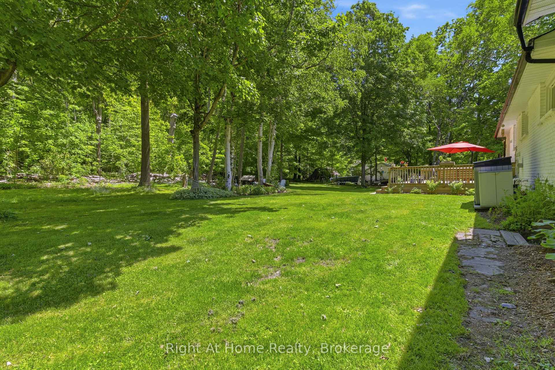 Photo 36 of 21 Nonquon Drive, Kawartha Lakes, Mariposa — HOMEH