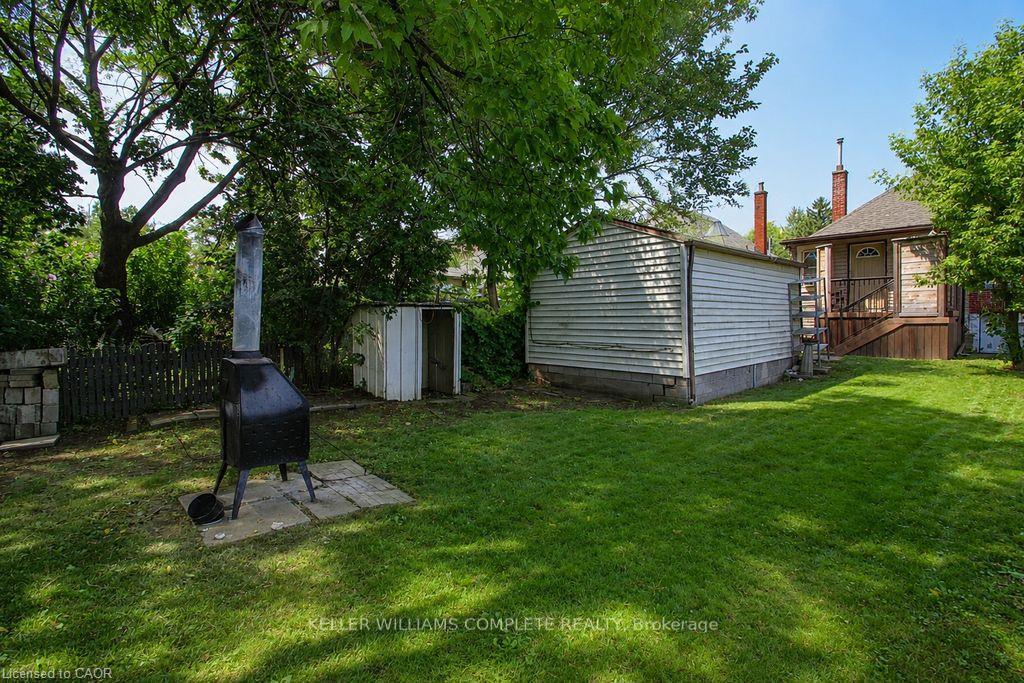 Photo 26 of 35 Barons Avenue S, Hamilton, Bartonville — HOMEH