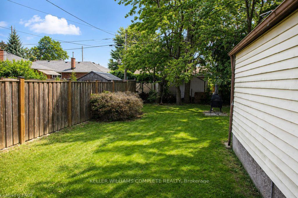 Photo 27 of 35 Barons Avenue S, Hamilton, Bartonville — HOMEH