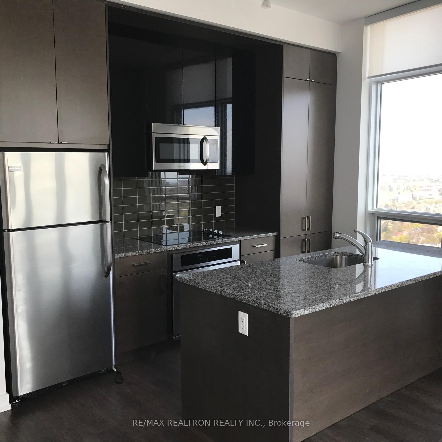 Photo 10 of Unit Ph 3316, 98 Lillian Street, Toronto, Mount Pleasant West — HOMEH