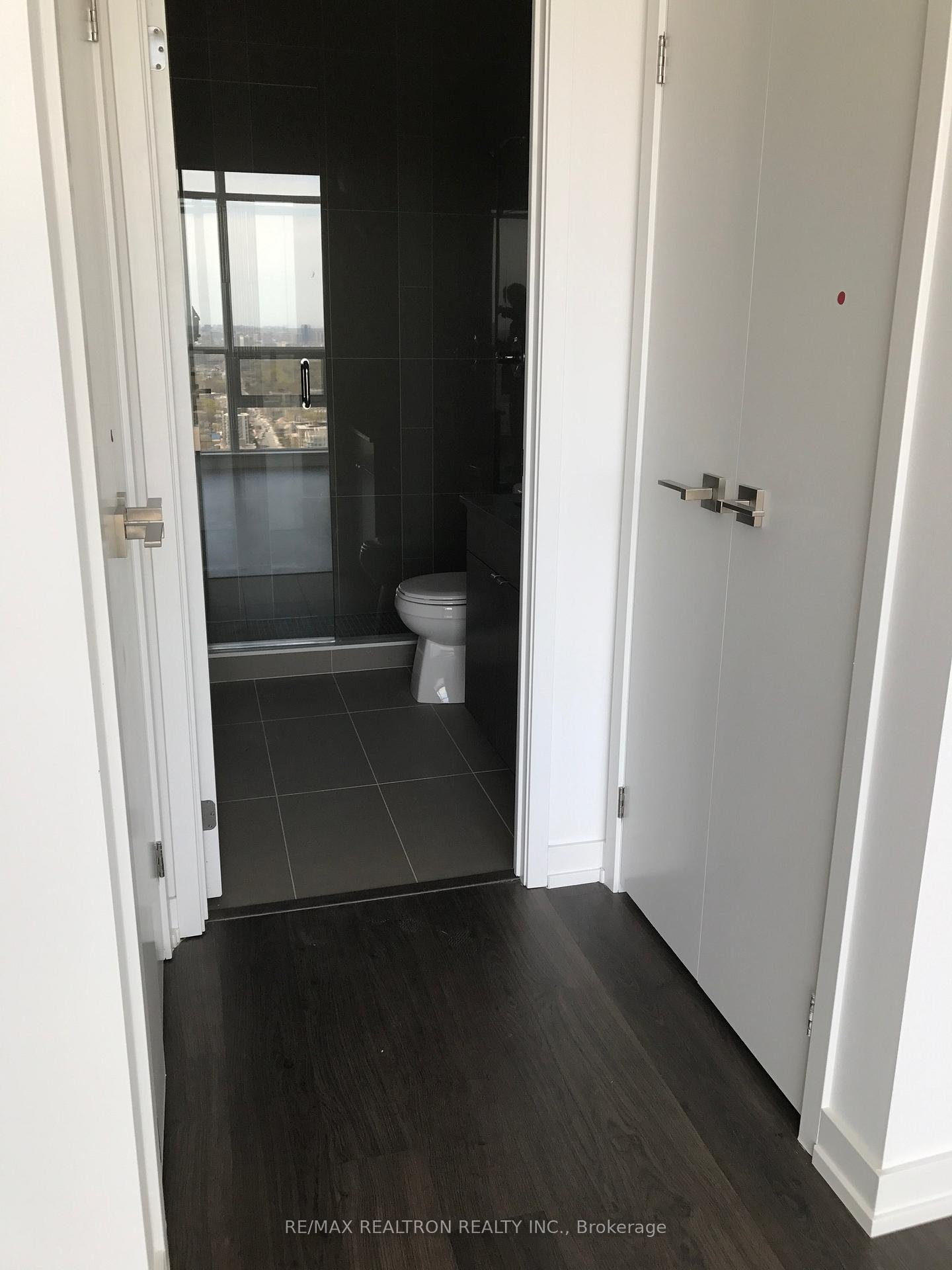 Photo 11 of Unit Ph 3316, 98 Lillian Street, Toronto, Mount Pleasant West — HOMEH