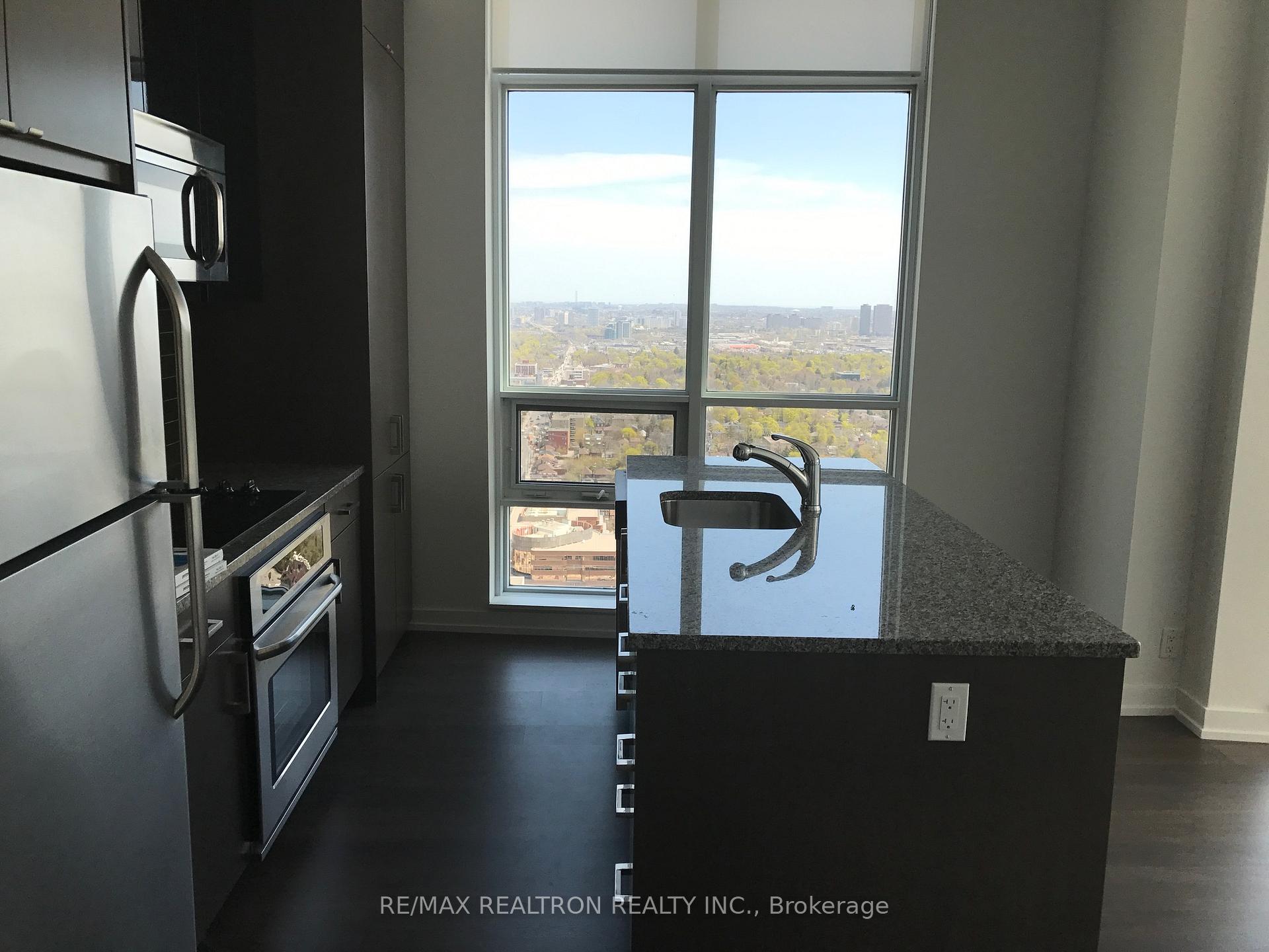 Photo 17 of Unit Ph 3316, 98 Lillian Street, Toronto, Mount Pleasant West — HOMEH