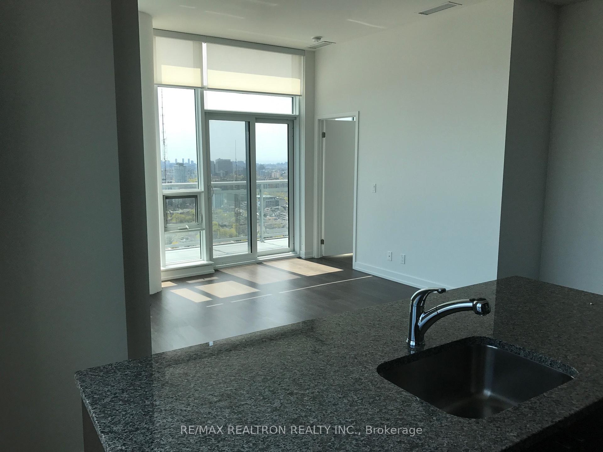 Photo 21 of Unit Ph 3316, 98 Lillian Street, Toronto, Mount Pleasant West — HOMEH