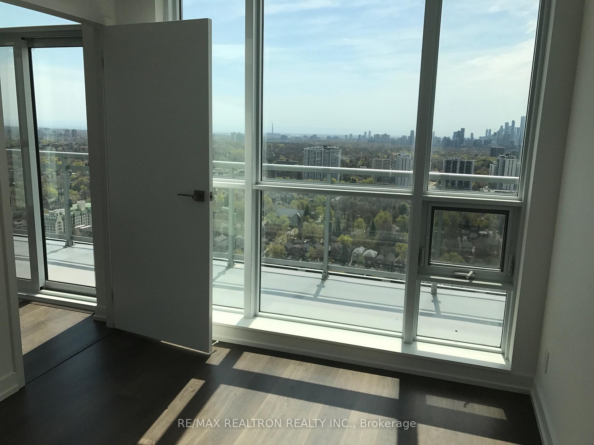 Photo 28 of Unit Ph 3316, 98 Lillian Street, Toronto, Mount Pleasant West — HOMEH