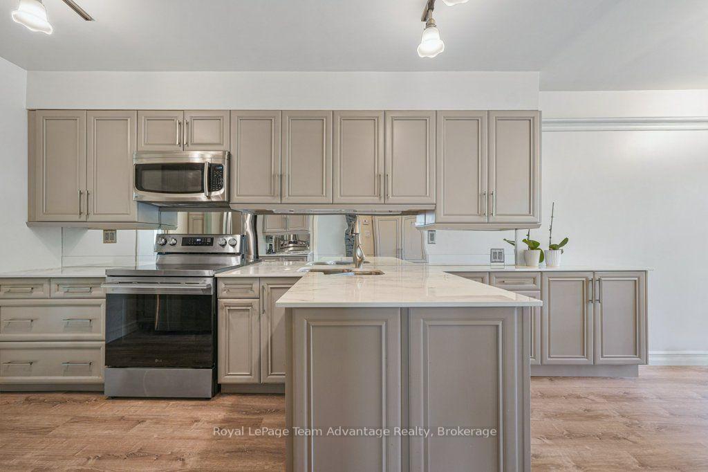 Photo 18 of 6 Ginnie Street, Parry Sound — HOMEH
