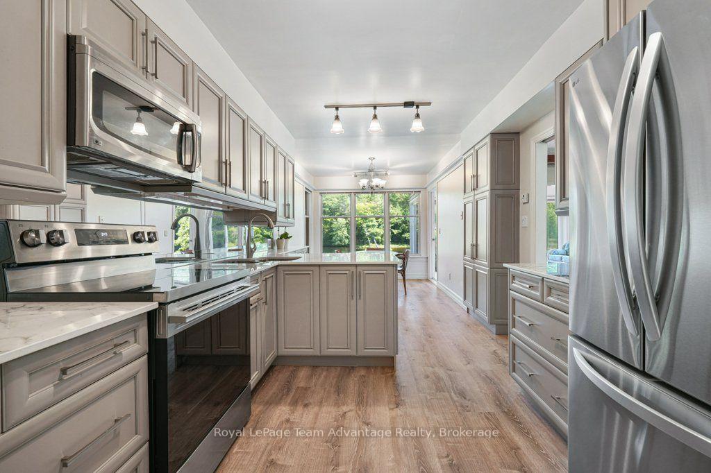 Photo 19 of 6 Ginnie Street, Parry Sound — HOMEH