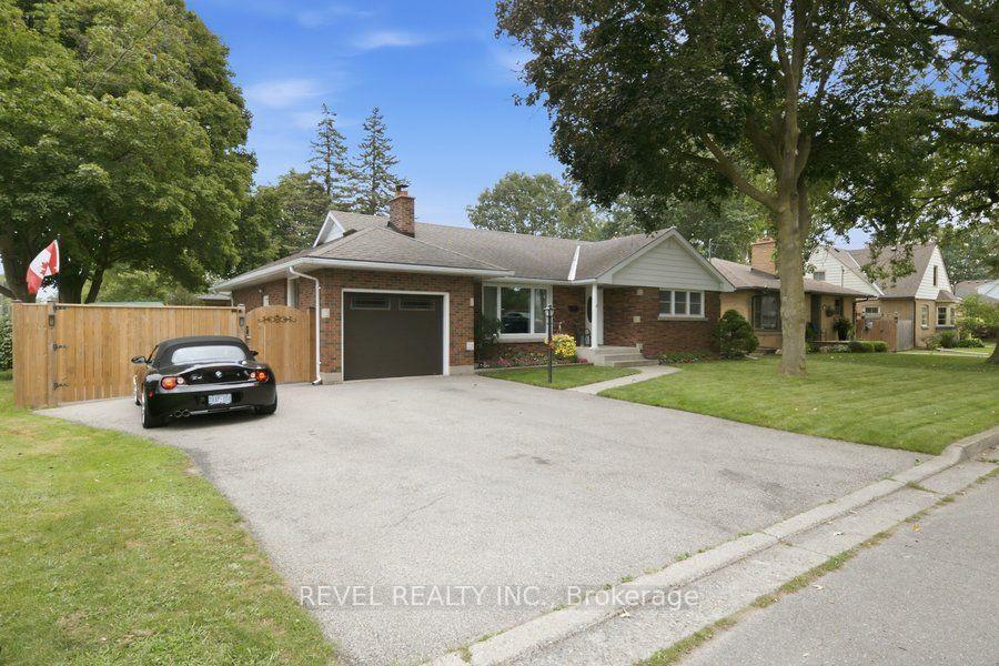 Photo 8 of 37 Burke Avenue, Brantford, Echo Place — HOMEH