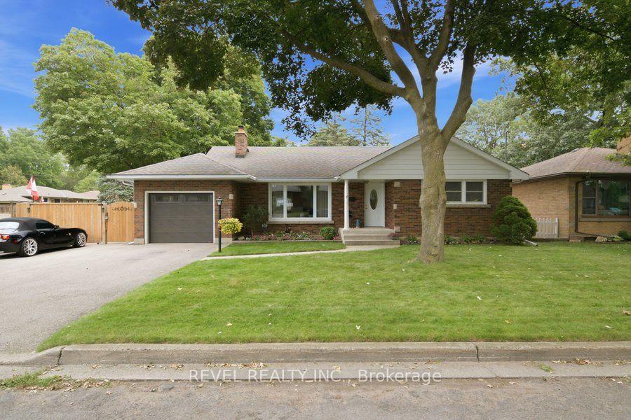 Photo 9 of 37 Burke Avenue, Brantford, Echo Place — HOMEH