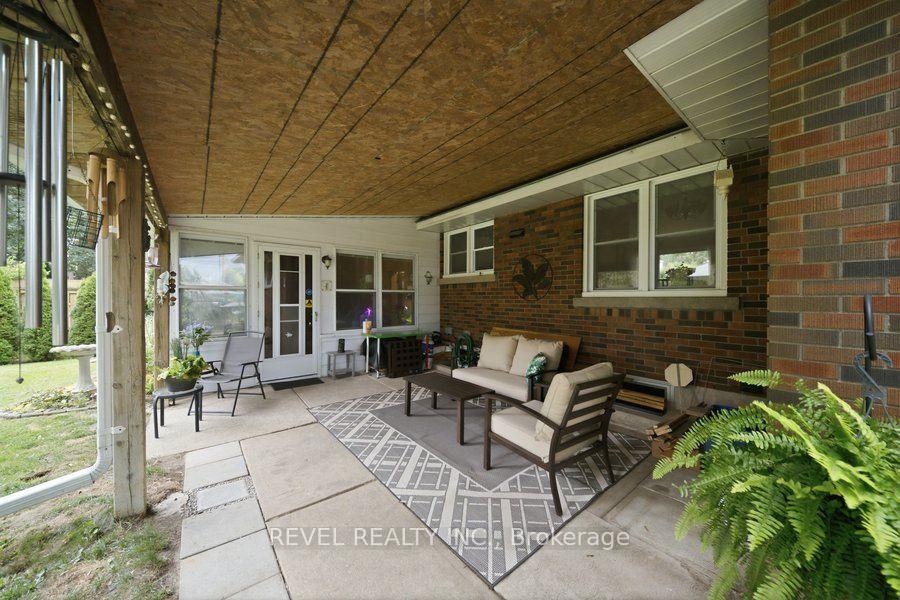 Photo 40 of 37 Burke Avenue, Brantford, Echo Place — HOMEH