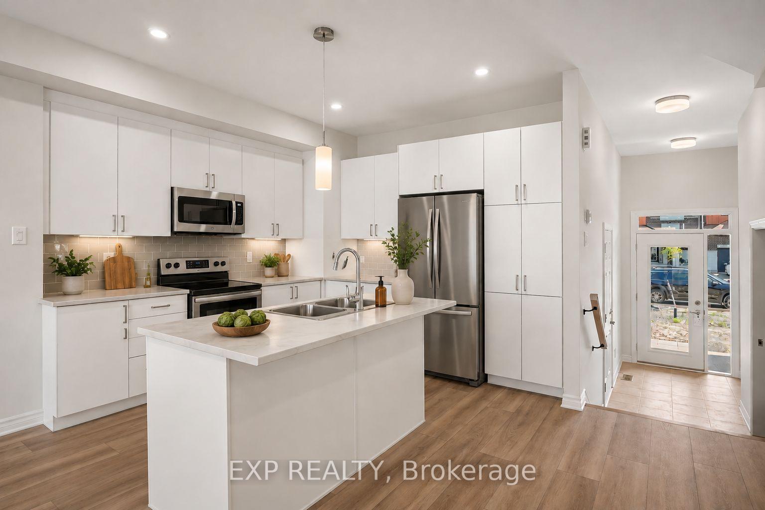 Photo 6 of 288 Labelle Street, Russell, Embrun — HOMEH