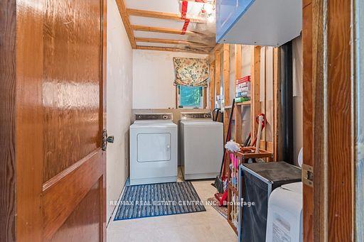 Photo 16 of 44 Willow Street S, Halton Hills, Acton — HOMEH