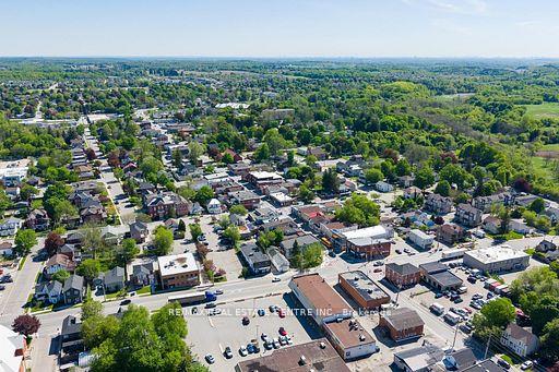 Photo 41 of 44 Willow Street S, Halton Hills, Acton — HOMEH