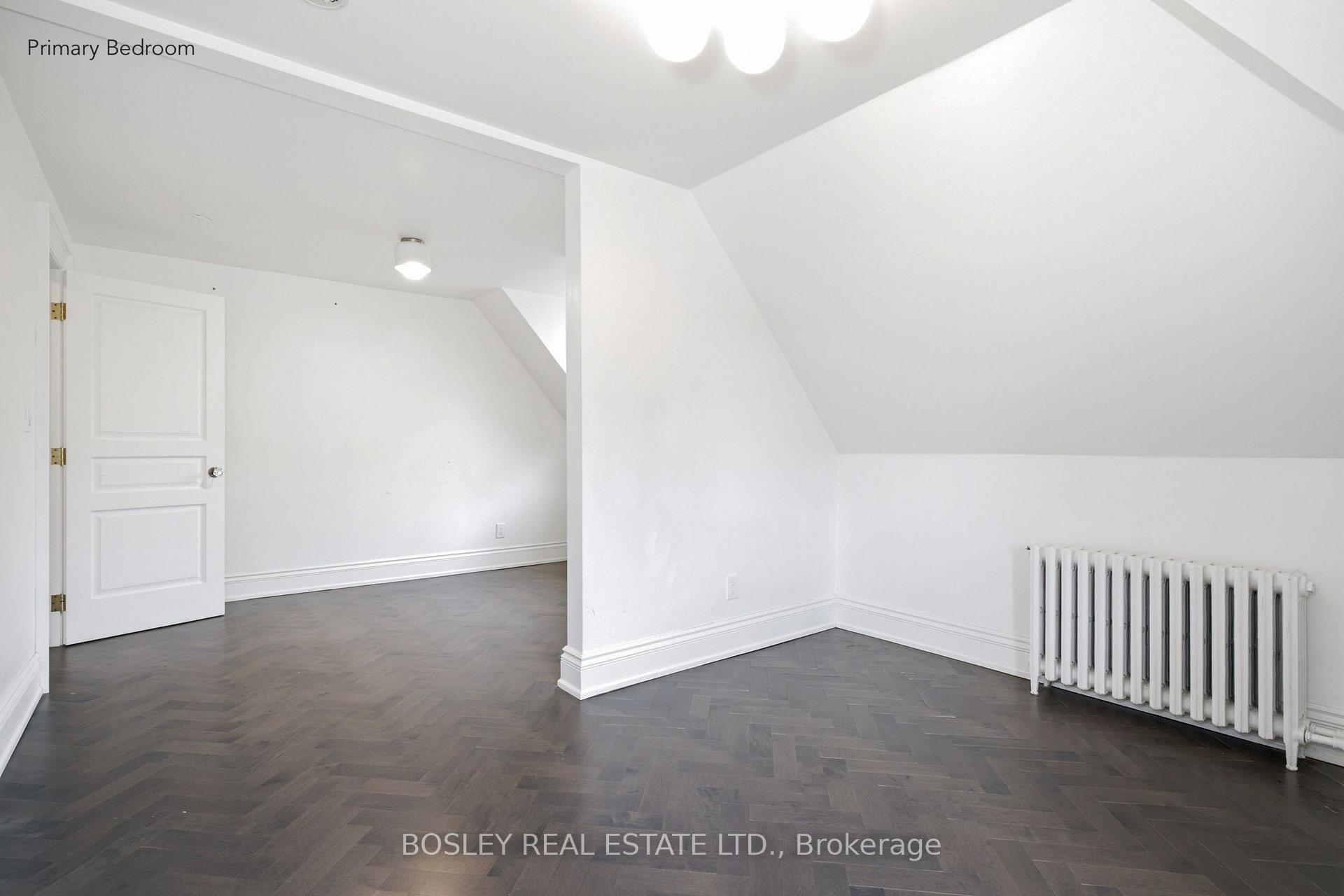 Photo 32 of Unit Upper, 178 High Park Avenue, Toronto, High Park North — HOMEH