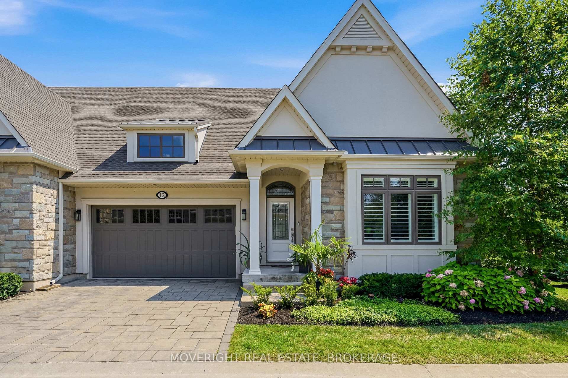 Front of 12 Sassafras Row