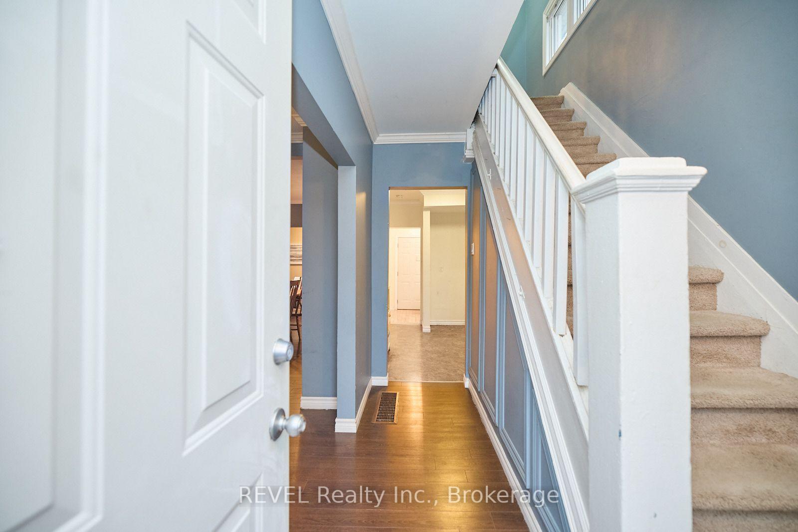 Photo 6 of 4317 Buttrey Street, Niagara Falls, Downtown — HOMEH