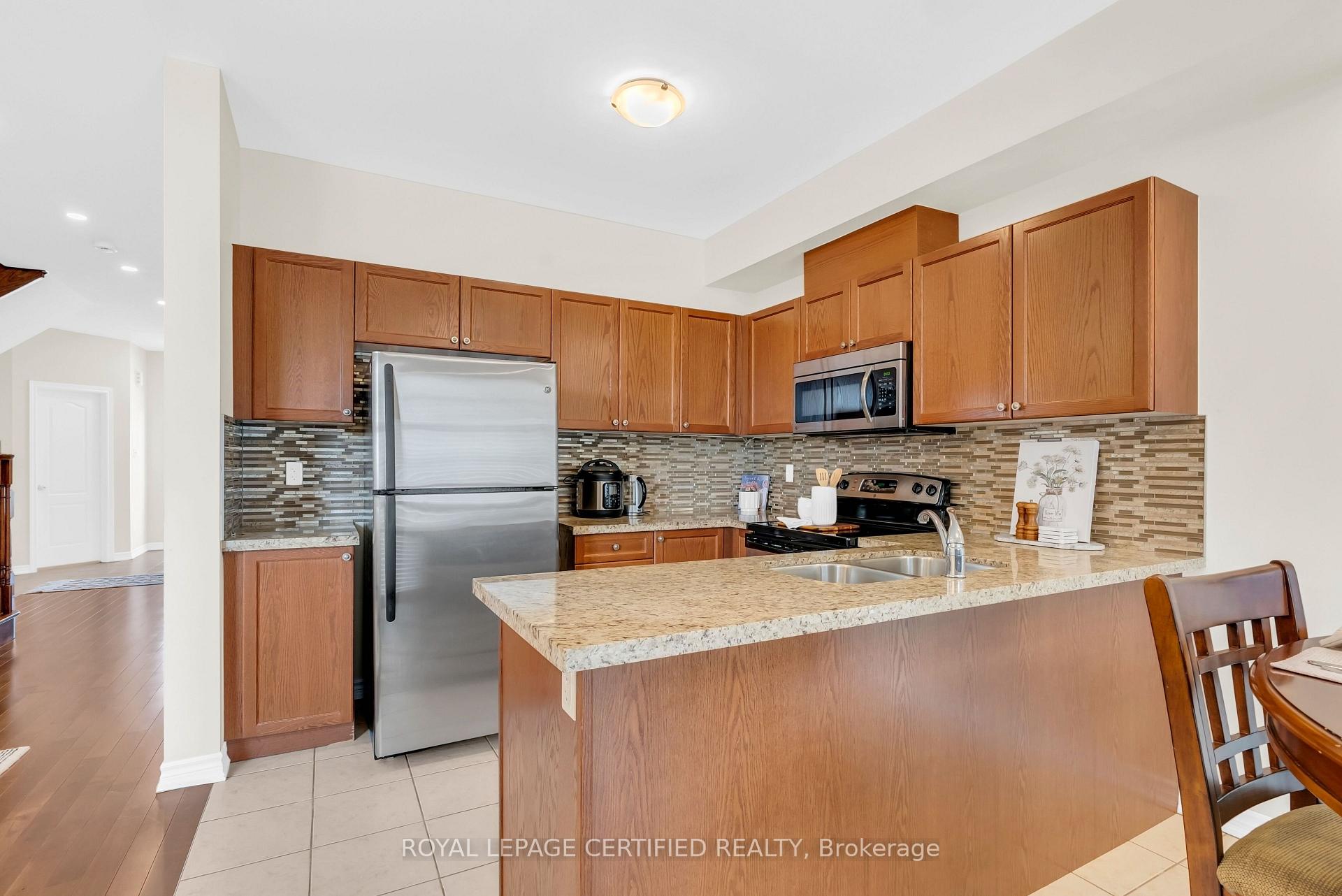 Photo 18 of 624 Murray Meadows Place, Milton, Clarke — HOMEH