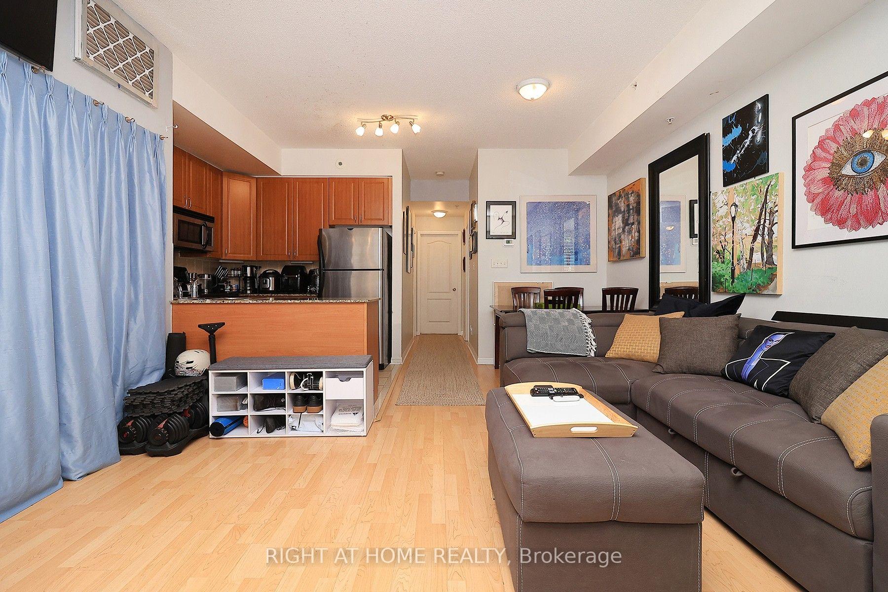 Photo 10 of Unit 19, 88 Carr Street, Toronto, Kensington-Chinatown — HOMEH