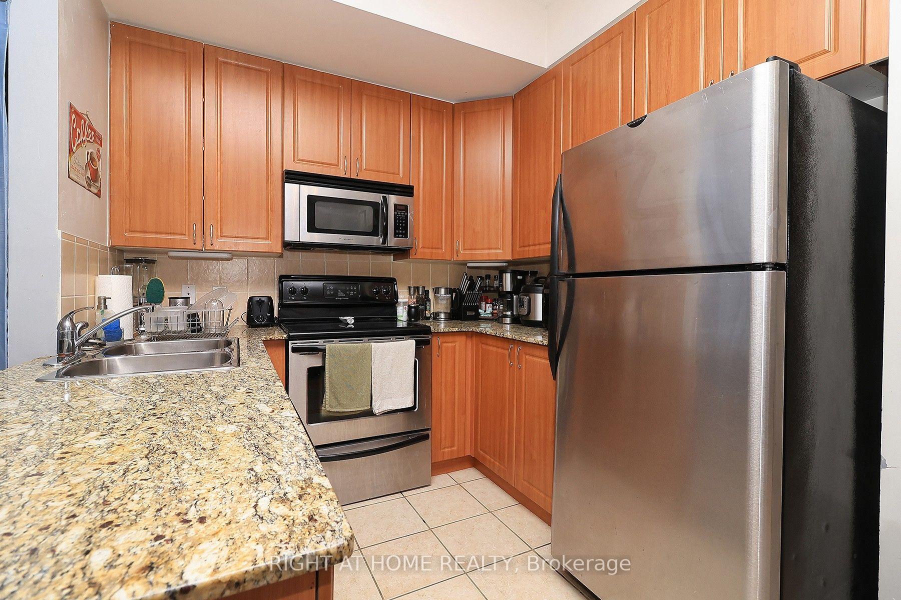 Photo 17 of Unit 19, 88 Carr Street, Toronto, Kensington-Chinatown — HOMEH