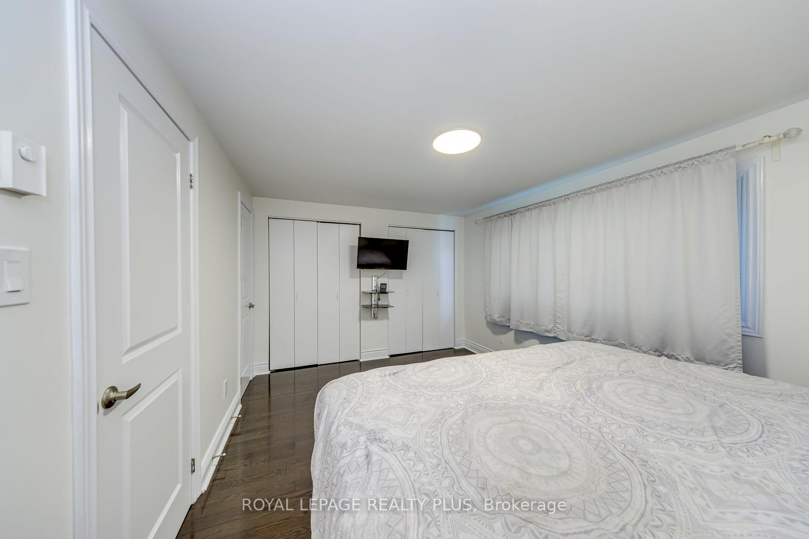 Photo 23 of Unit 1, 640 Rathburn Road E, Mississauga, Rathwood — HOMEH