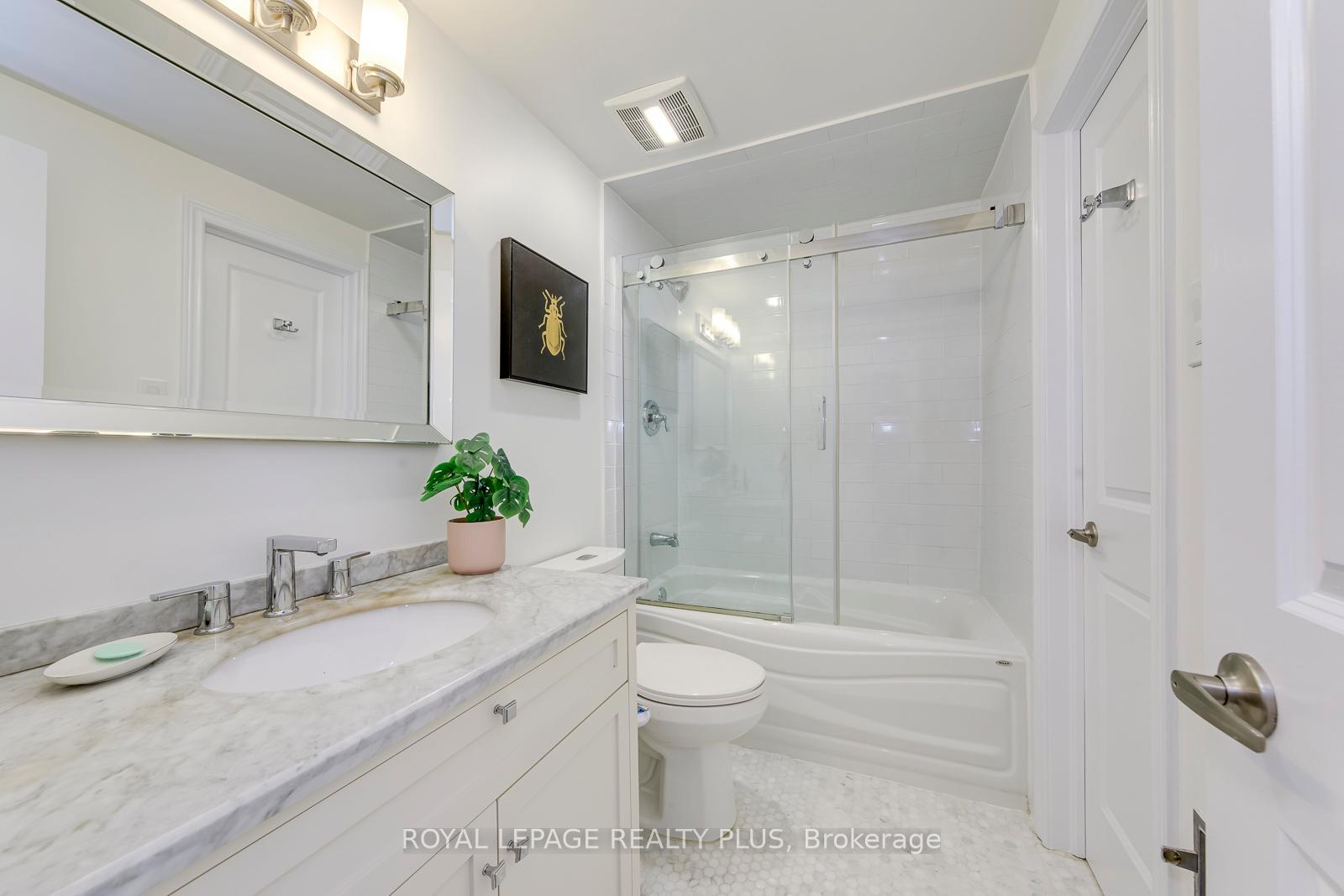 Photo 28 of Unit 1, 640 Rathburn Road E, Mississauga, Rathwood — HOMEH