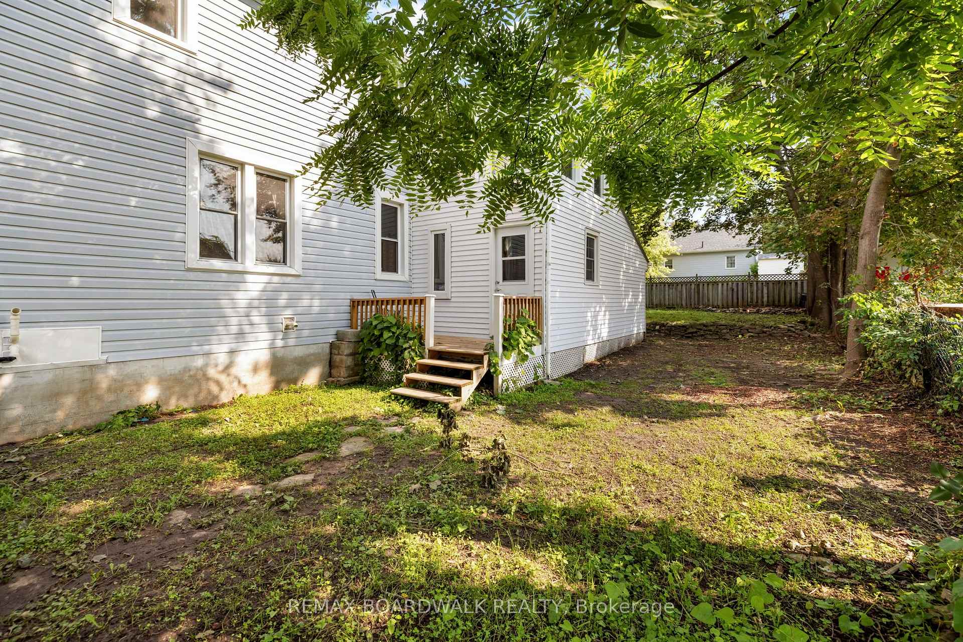 Photo 35 of 291 James Street, Carleton Place, Carleton Place — HOMEH