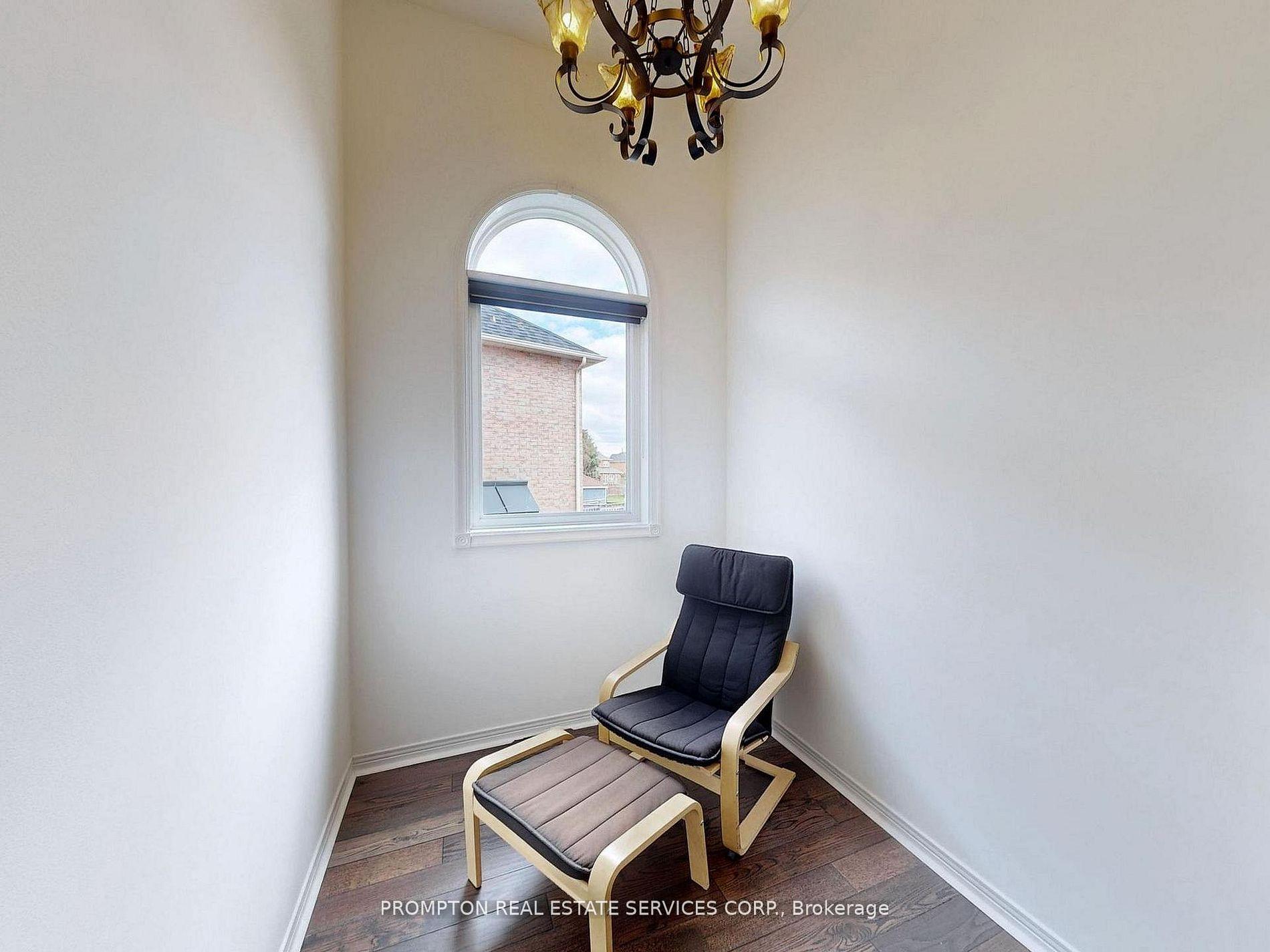 Photo 20 of 18 Bridleford Court, Markham, Markville — HOMEH