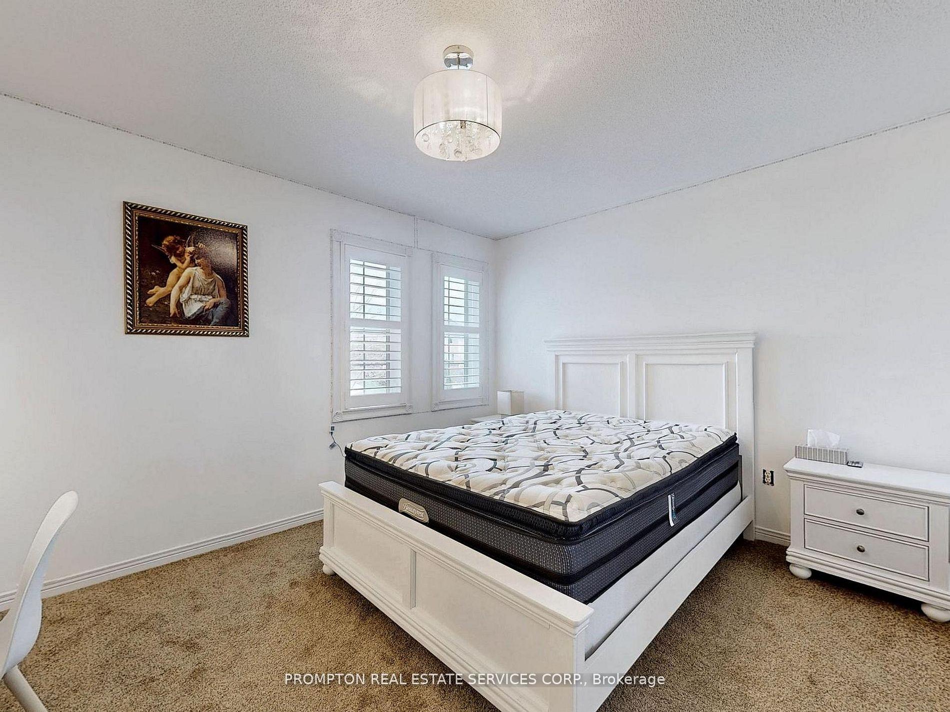Photo 33 of 18 Bridleford Court, Markham, Markville — HOMEH