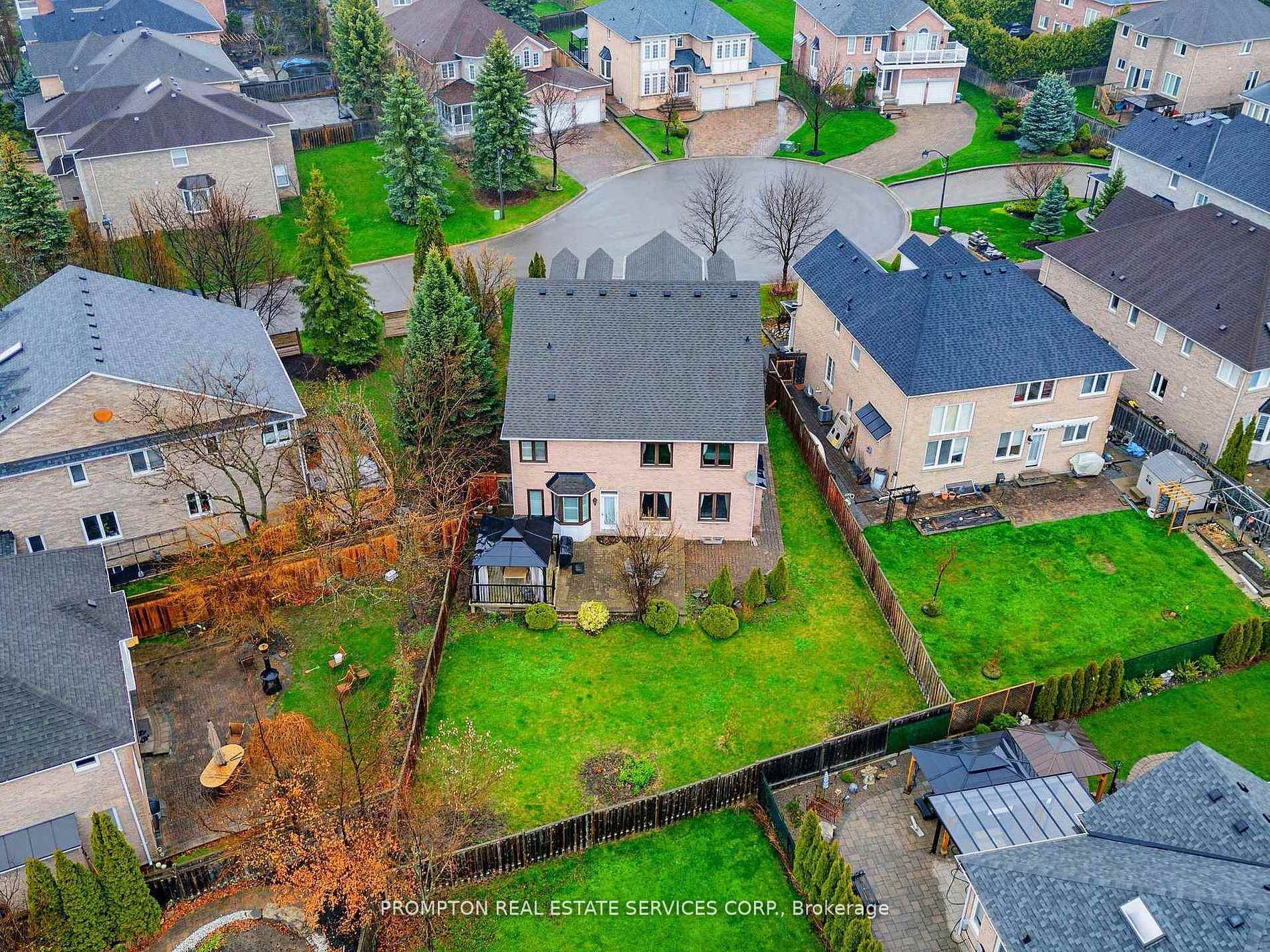 Photo 49 of 18 Bridleford Court, Markham, Markville — HOMEH