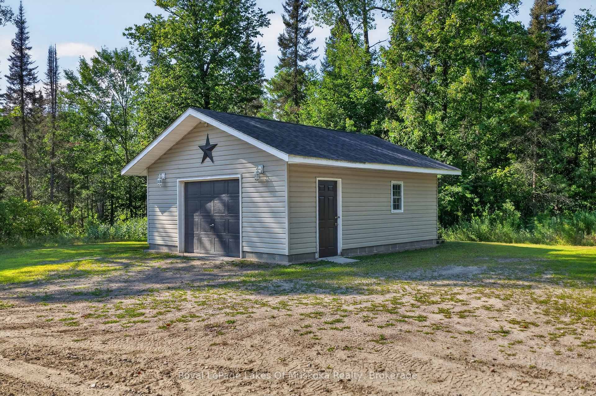 Photo 38 of 400 Chetwynd Road, Armour — HOMEH