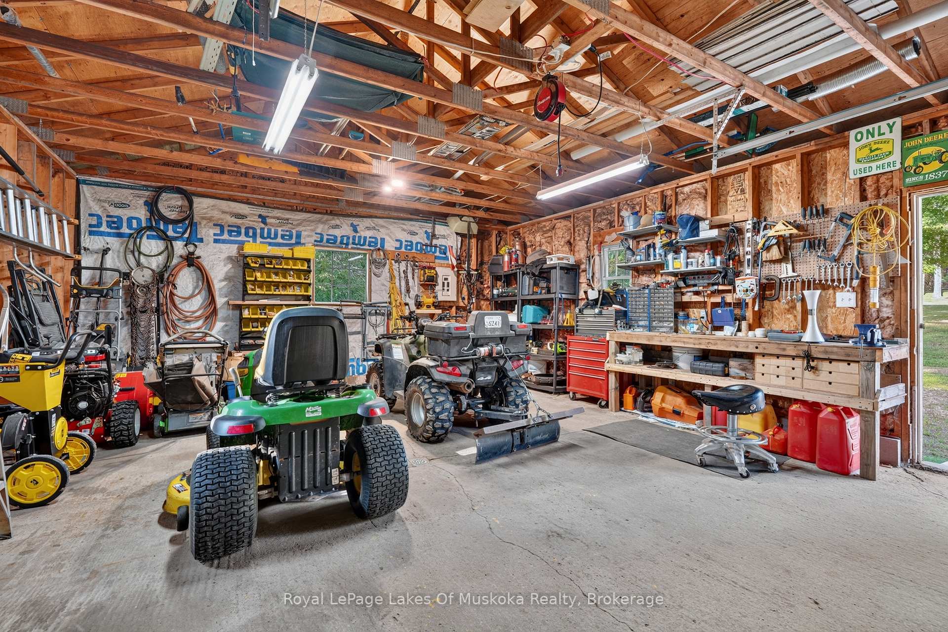 Photo 39 of 400 Chetwynd Road, Armour — HOMEH