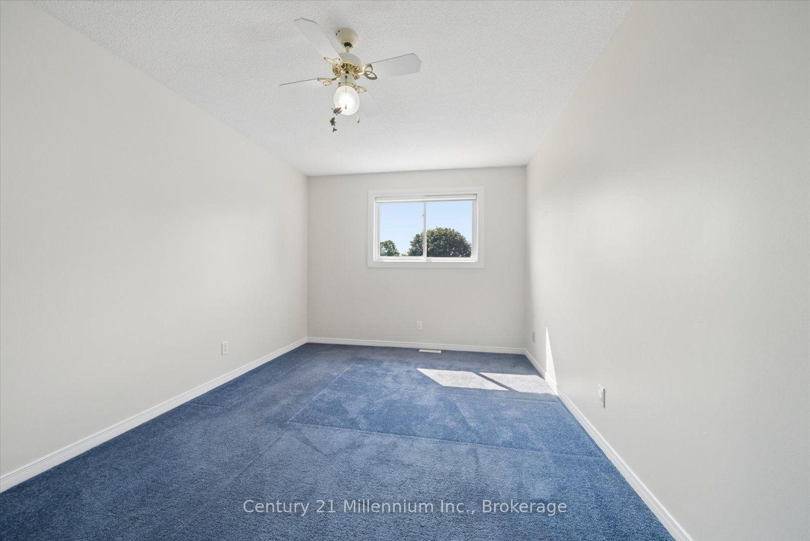 Photo 17 of 2293 Webb Street, Innisfil, Stroud — HOMEH