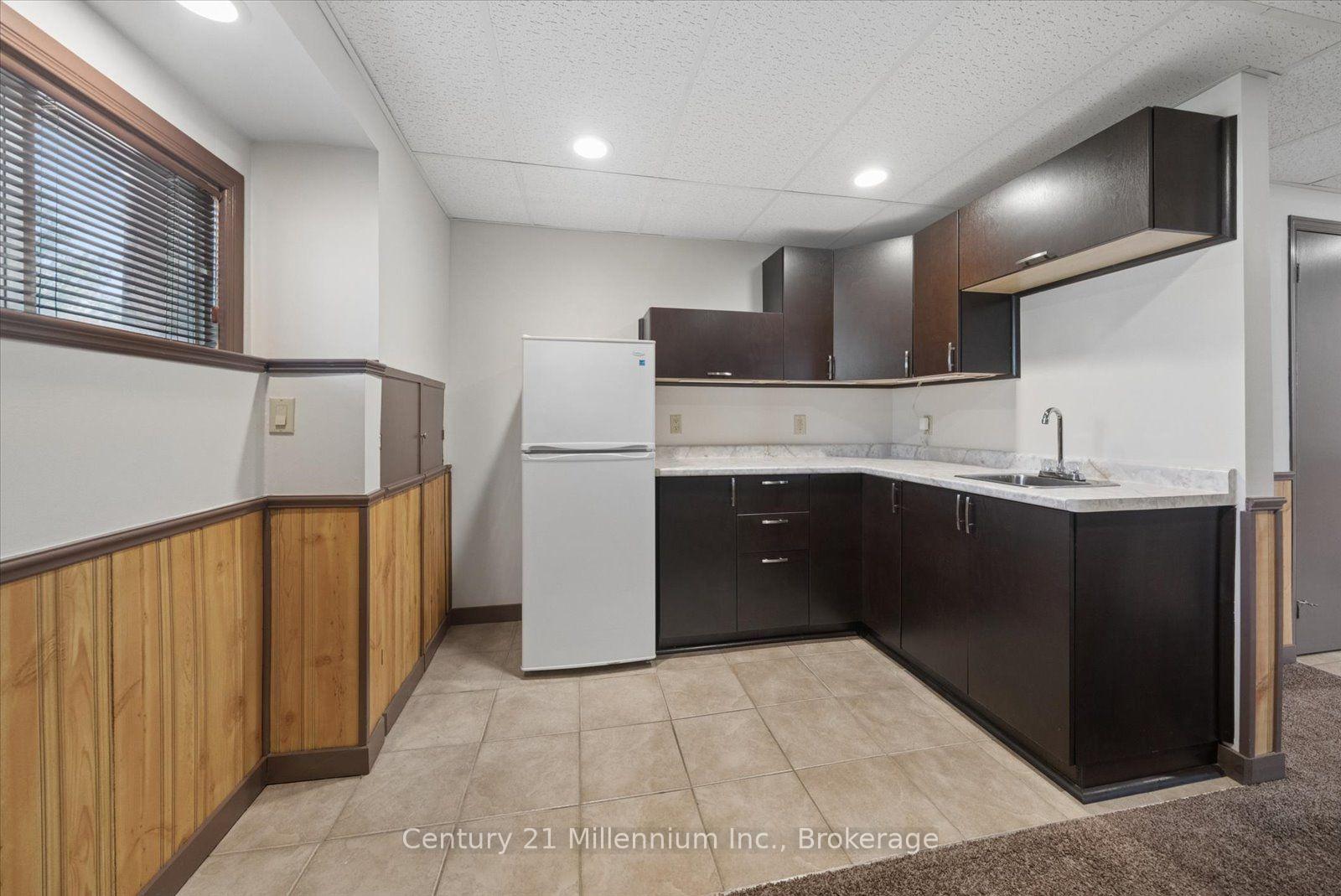 Photo 31 of 2293 Webb Street, Innisfil, Stroud — HOMEH