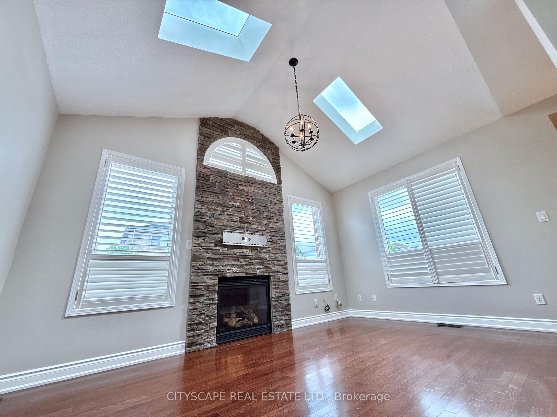 Photo 9 of 5409 Bestview Way, Mississauga, Churchill Meadows — HOMEH