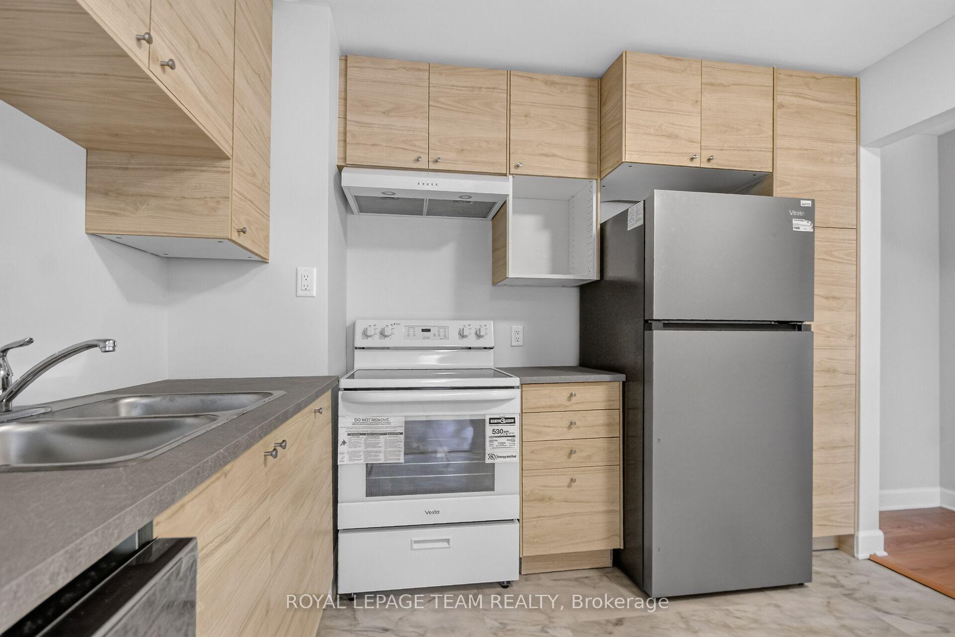 Photo 25 of 85 Glen Park Drive, Ottawa, Blackburn Hamlet (South) — HOMEH
