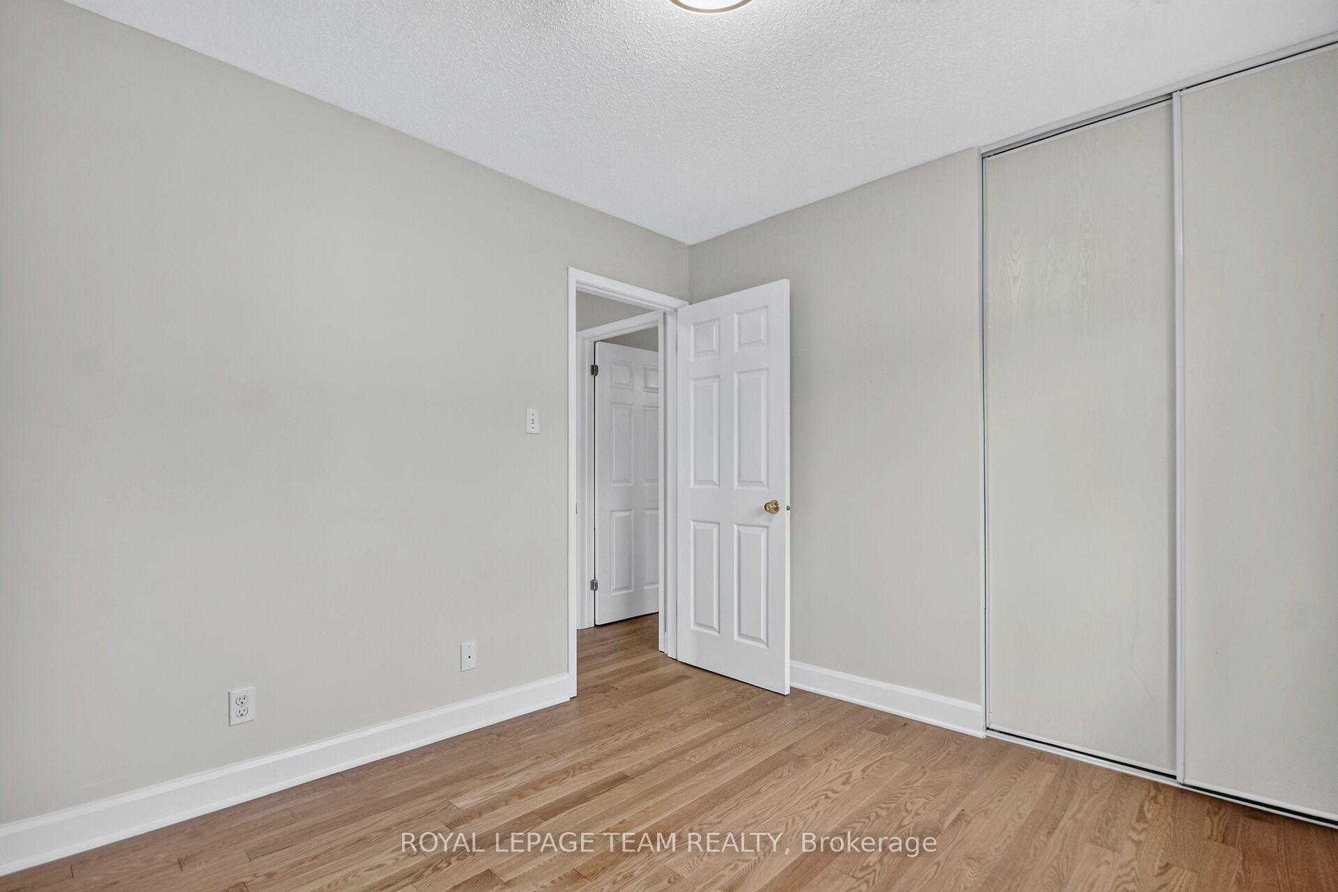 Photo 35 of 85 Glen Park Drive, Ottawa, Blackburn Hamlet (South) — HOMEH