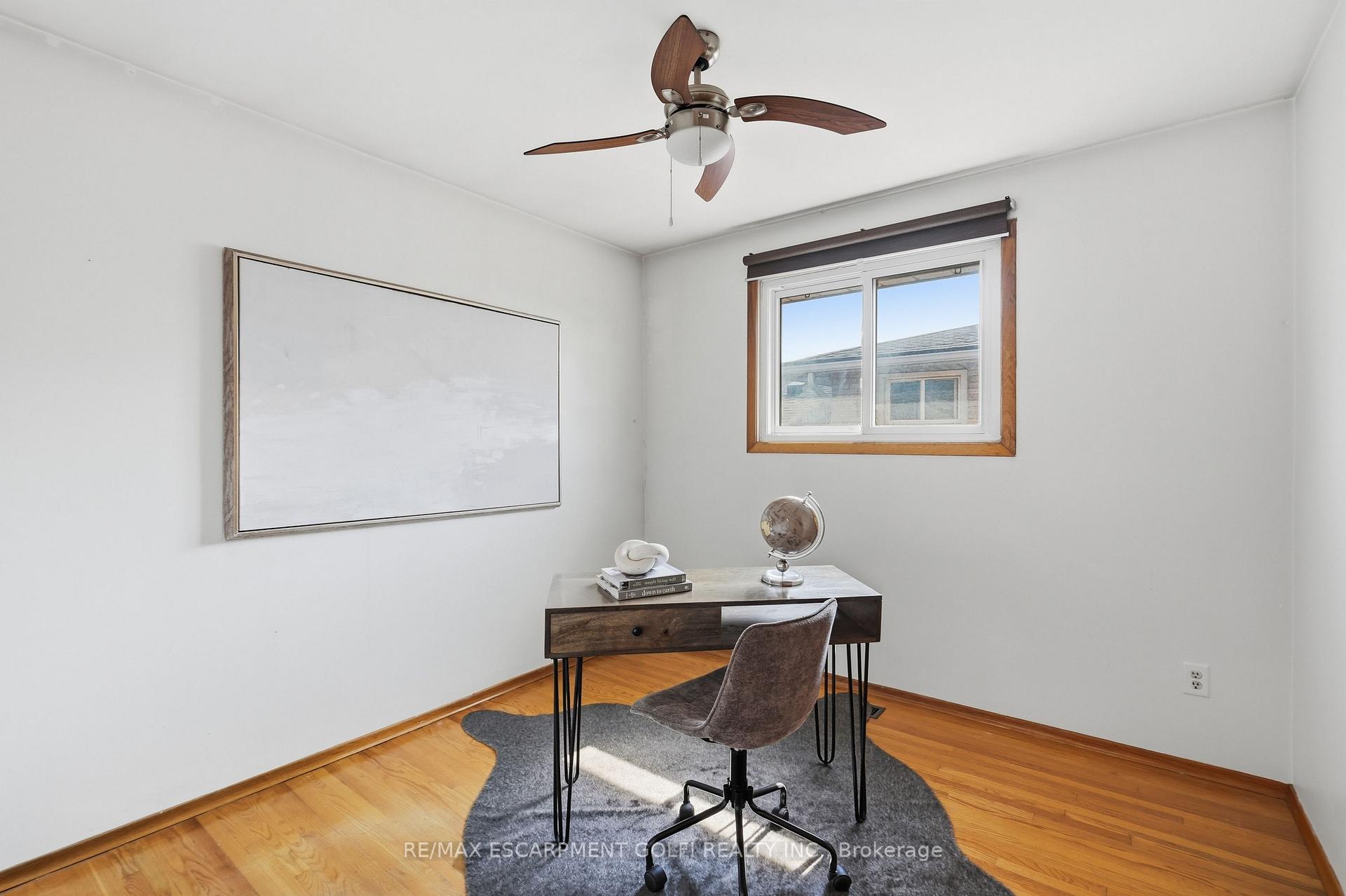 Photo 16 of 948 Stone Church Road E, Hamilton, Quinndale — HOMEH