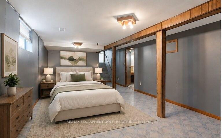 Photo 30 of 948 Stone Church Road E, Hamilton, Quinndale — HOMEH