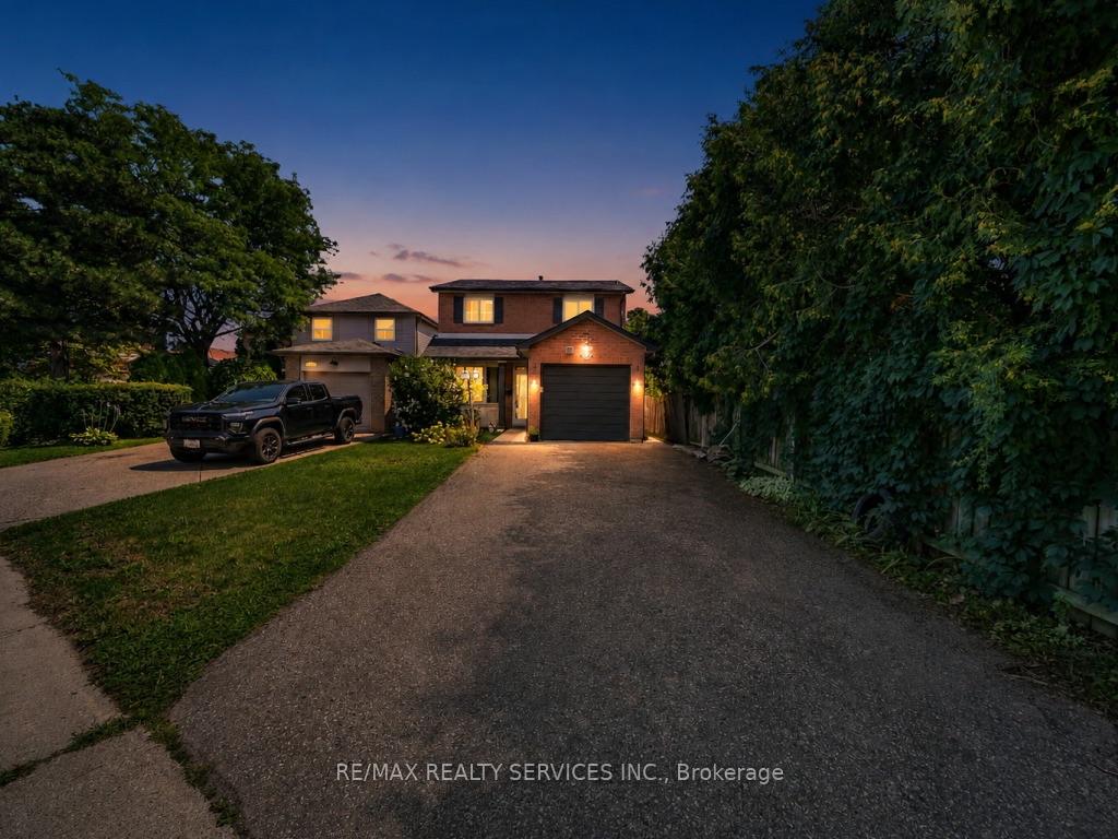 Photo 2 of 3079 Bartholomew Crescent, Mississauga, Meadowvale — HOMEH