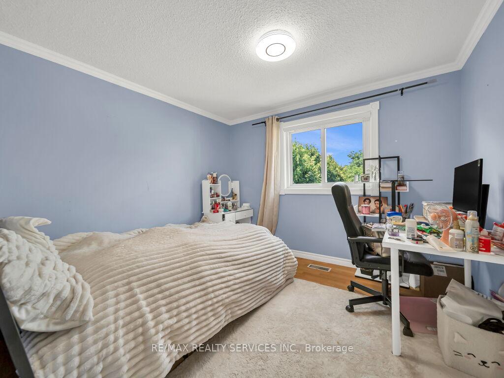Photo 19 of 3079 Bartholomew Crescent, Mississauga, Meadowvale — HOMEH
