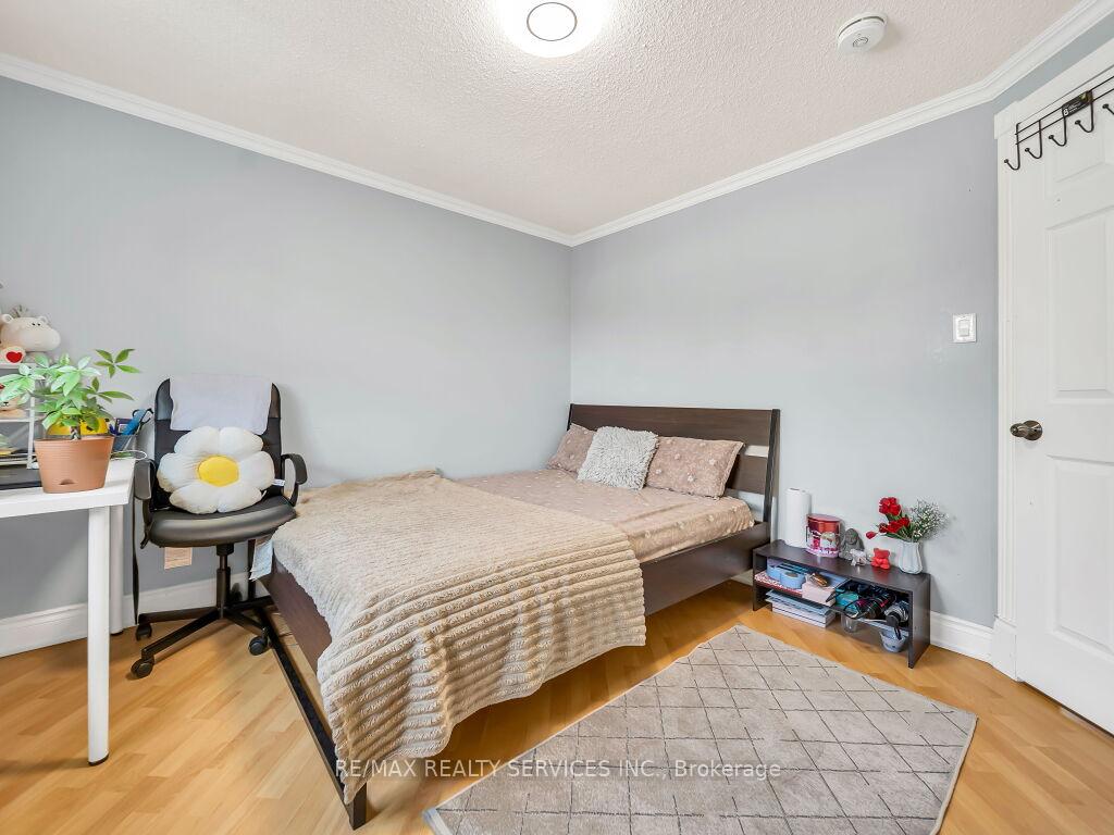 Photo 25 of 3079 Bartholomew Crescent, Mississauga, Meadowvale — HOMEH