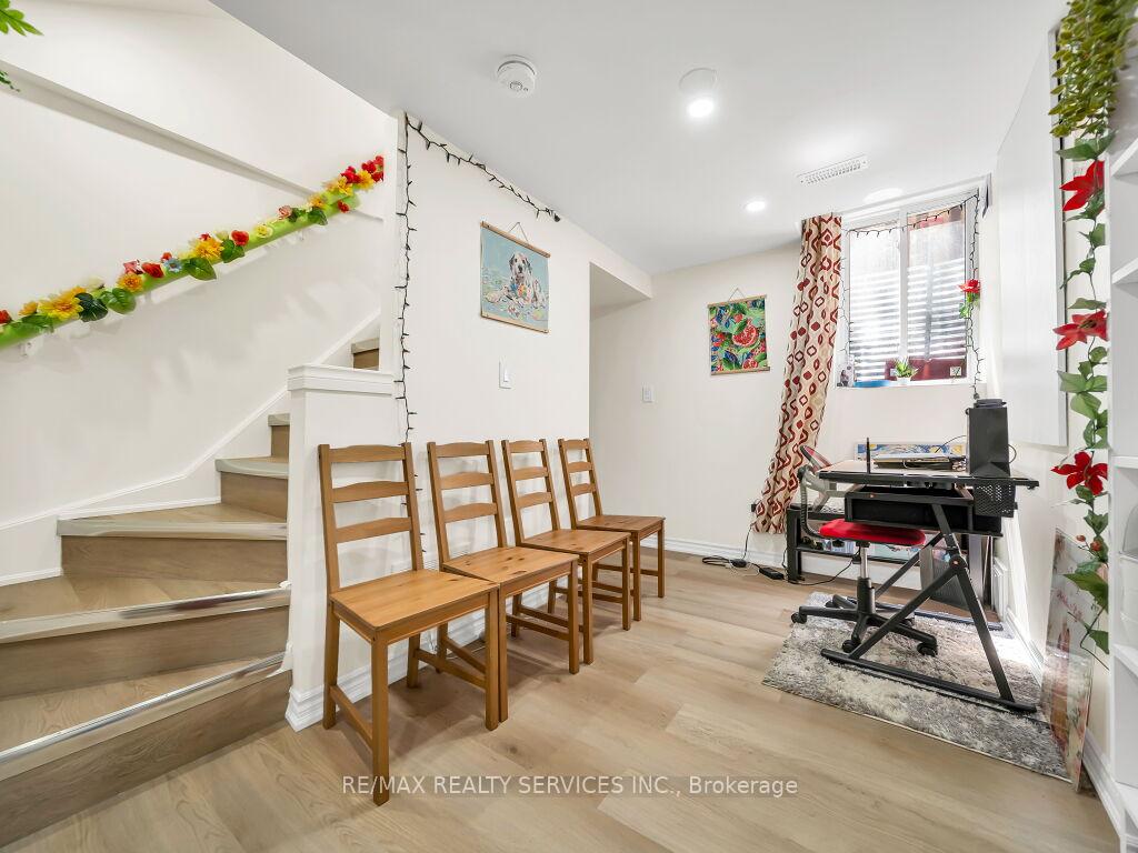 Photo 26 of 3079 Bartholomew Crescent, Mississauga, Meadowvale — HOMEH