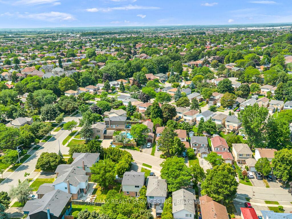 Photo 40 of 3079 Bartholomew Crescent, Mississauga, Meadowvale — HOMEH