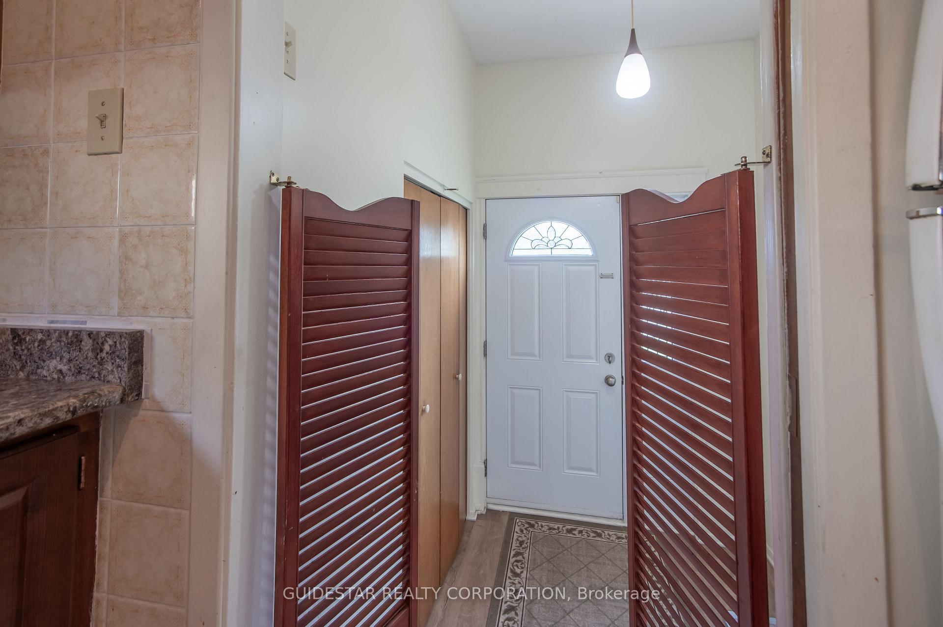 Photo 30 of 1859 Walkley Road, Ottawa, Guildwood Estates - Urbandale Acres — HOMEH