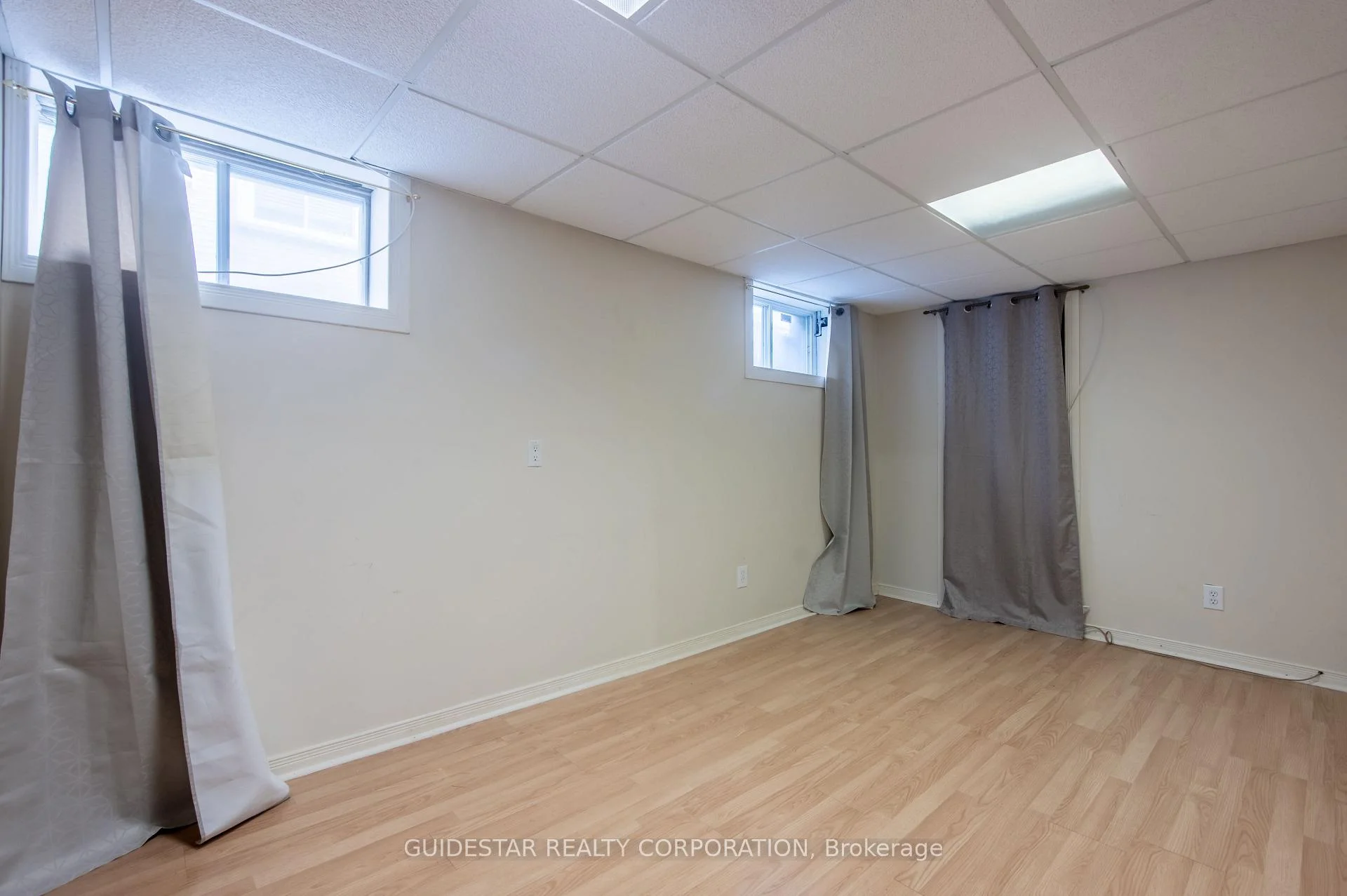 Photo 6 of 1859 Walkley Road, Ottawa, Guildwood Estates - Urbandale Acres — HOMEH