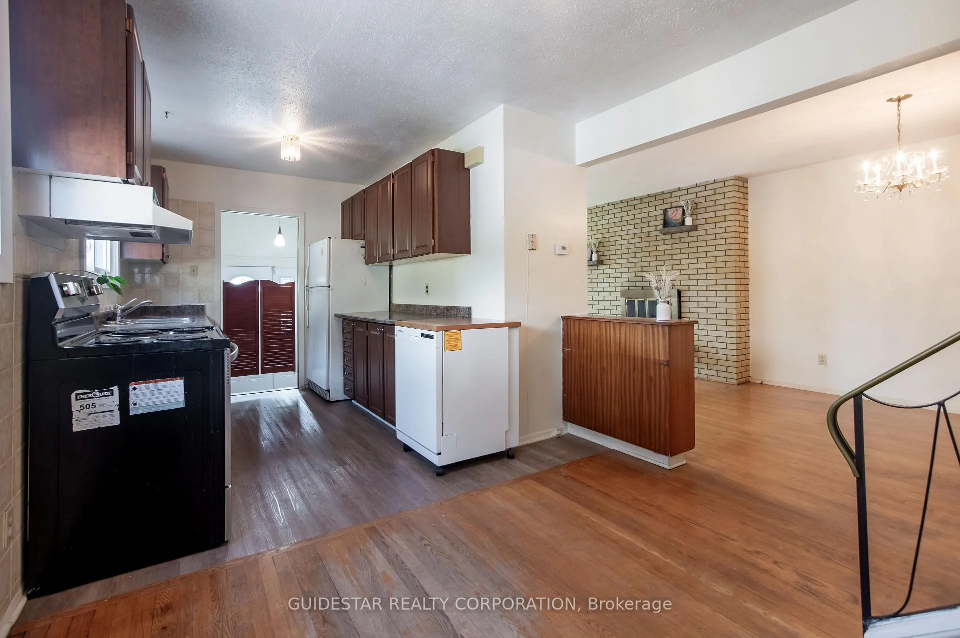 Photo 37 of 1859 Walkley Road, Ottawa, Guildwood Estates - Urbandale Acres — HOMEH