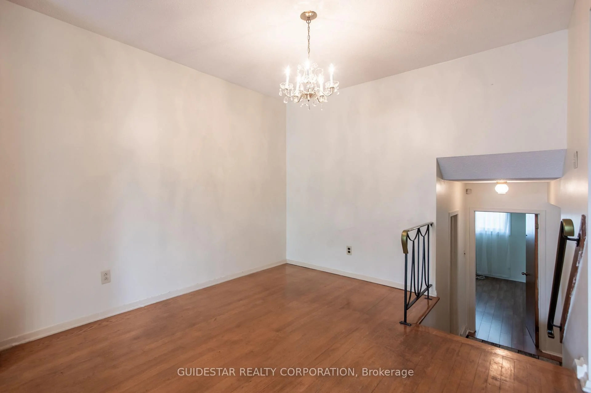 Photo 43 of 1859 Walkley Road, Ottawa, Guildwood Estates - Urbandale Acres — HOMEH