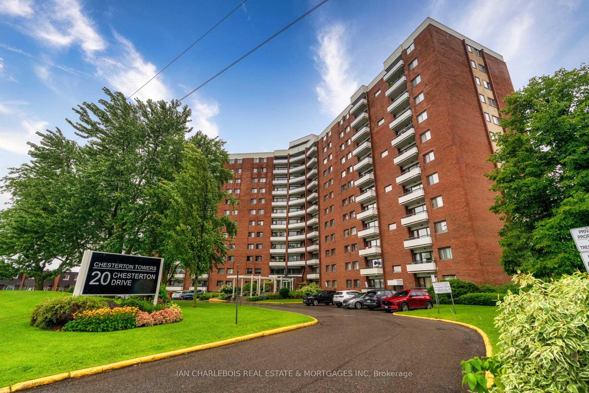Photo 1 of Unit 908, 20 Chesterton Drive, Ottawa, Borden Farm/Stewart Farm/Carleton Heights/Parkwood Hills — HOMEH