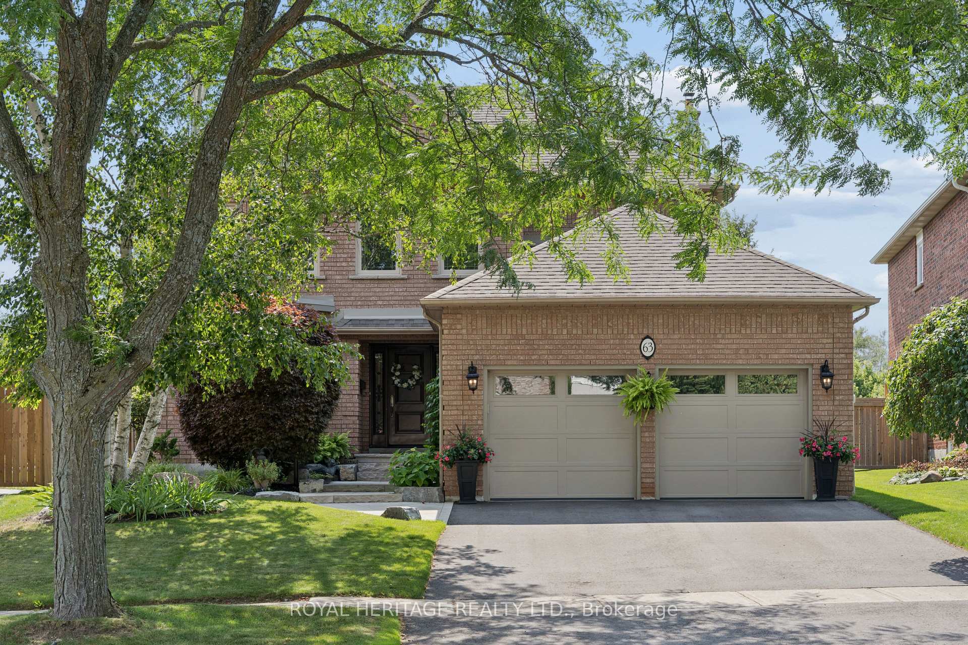 Photo 3 of 63 Kennett Drive, Whitby, Lynde Creek — HOMEH